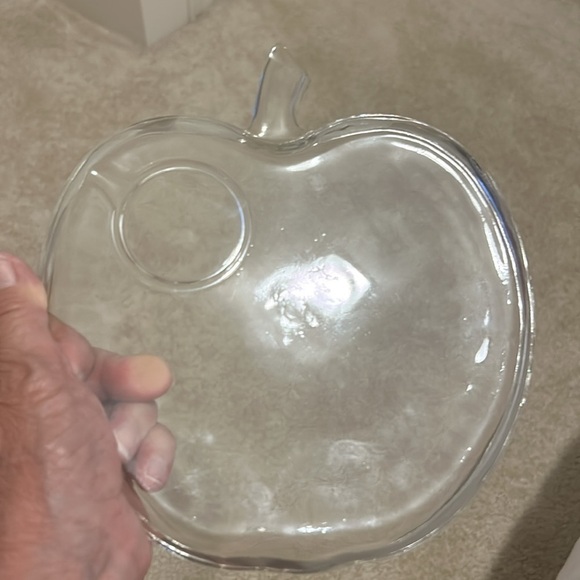 Apple Glass Snack Plates Set of 2 - Picture 2 of 3